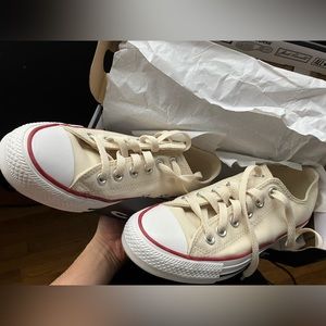 Converse Chuck Taylor All Star Ox Natural Ivory! Sizes M/5 & W/7! New!